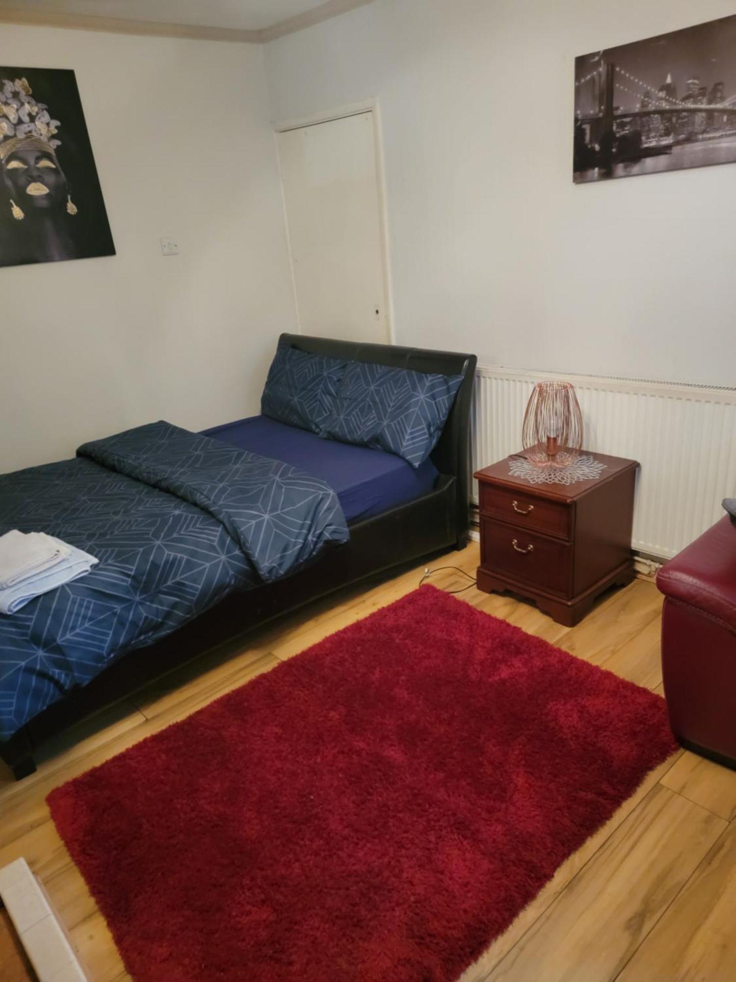 Homestay Abakwa Northampton